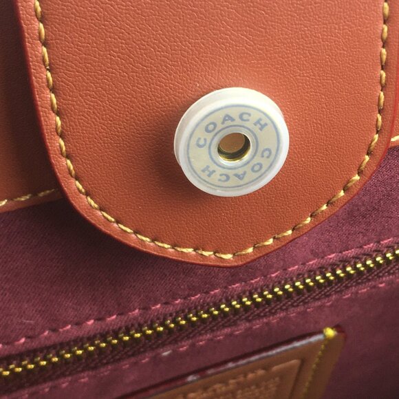 Coach Field Tote In Signature Canvas With Patches - Picture 11 of 11